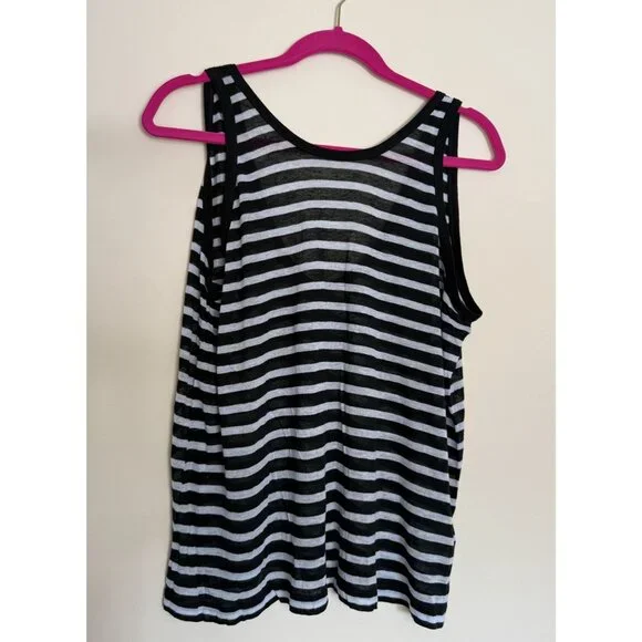 Sold - Picture 3 of 5